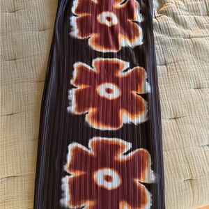 Arthur Apparel Floral pleated midi dress (worn only once)